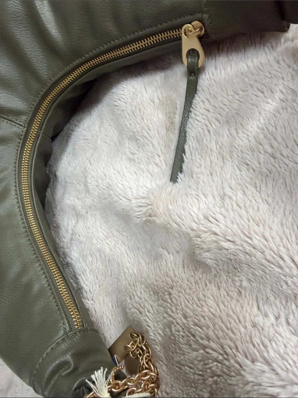 Universal Thread Dark Olive Pebbled Hobo Bag with Gold Accents